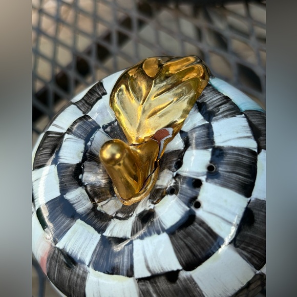 MacKenzie-Childs Courtly Check® Ceramic Apple Salt & Pepper Shakers - Picture 9 of 9